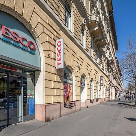 Central - New - Comfy Ac Studio Budapesta Exterior foto