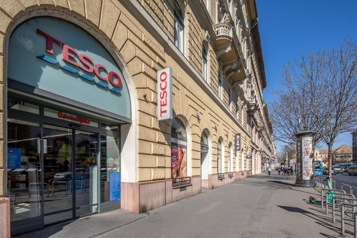 Central - New - Comfy Ac Studio Budapesta Exterior foto
