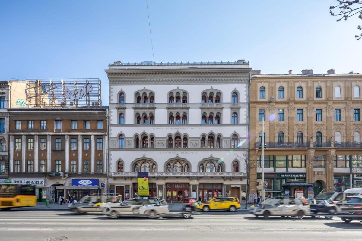 Central - New - Comfy Ac Studio Budapesta Exterior foto